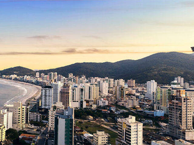 Apartamento para Venda em Itapema - 4