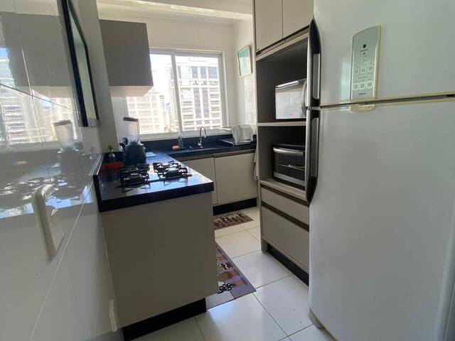 #V961 - Apartamento para Venda em Itapema - SC - 2