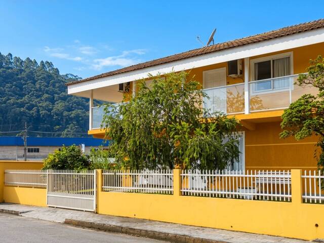 #V994 - Sobrado para Venda em Brusque - SC - 1