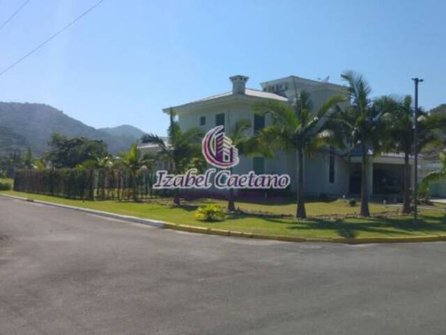 Casa em condomínio para Venda em Itapema - 1
