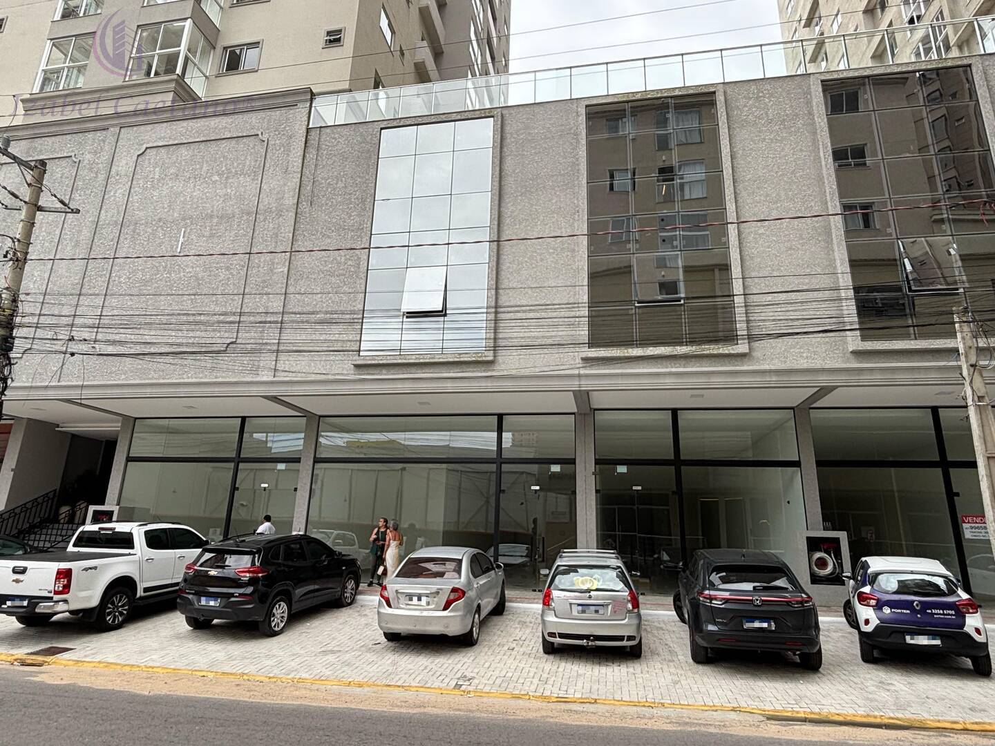 Prédio Inteiro para alugar, 114m² - Foto 1