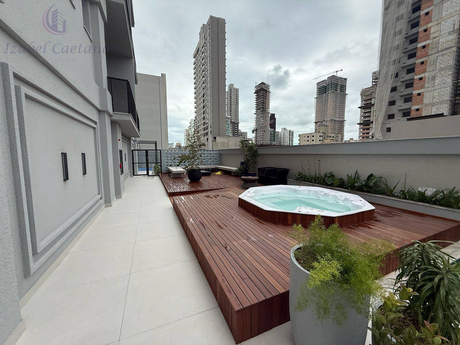 Apartamento, 3 quartos, 127 m² - Foto 1
